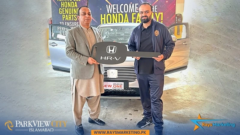 Mr-Zeeshan-Khan-Receiving-New-Honda-HR-V-From-CEO-Rays-Marketing